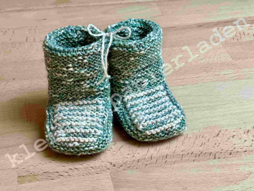 Babyschuhe + Glückwunschkarte