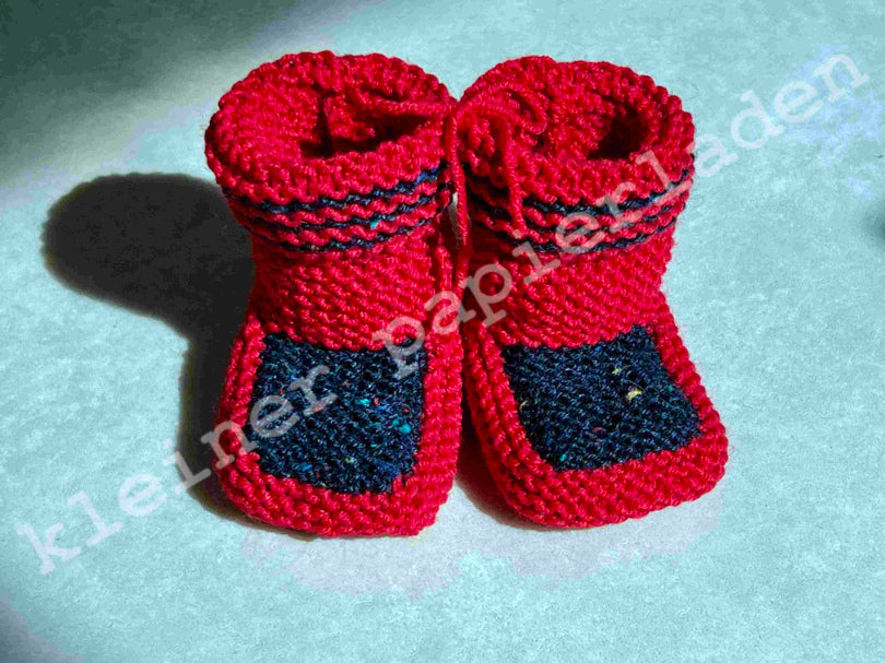 Babyschuhe + Glückwunschkarte
