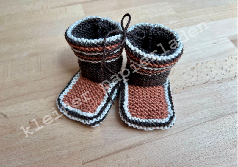 Babyschuhe + Glückwunschkarte