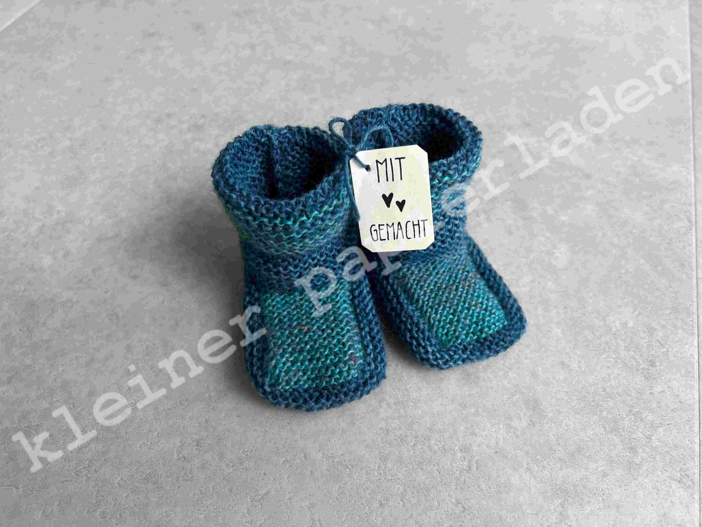 Babyschuhe + Glückwunschkarte